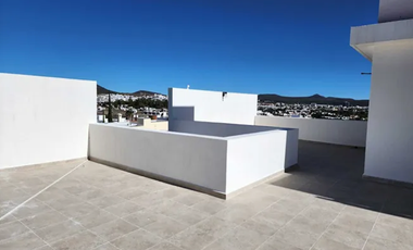 Moderna CASA NUEVA en excelente ubicación