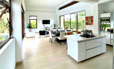 VENDO CASA EN EL CONDOMINIO CAMPESTRE ENTRELAGOS