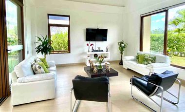 VENDO CASA EN EL CONDOMINIO CAMPESTRE ENTRELAGOS