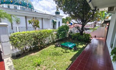 Rumah Luas 338 m² Dijual di Kedamaian Permai 1 Palembang – 5 Kamar Tidur, Lokasi Strategis Dekat Sekolah & Mall