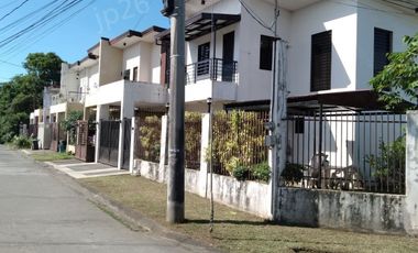 571 sq. m. lot in Marymount Village, Los Baños, Laguna