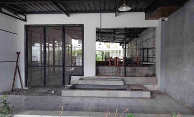 DISEWAKAM TEMPAT USAHA COCOK BUAT RESTO, CAFE, COFFE SHOP, KLINIK LOKASI SANGAT STRATEGIS SURABAYA BARAT