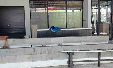 DISEWAKAM TEMPAT USAHA COCOK BUAT RESTO, CAFE, COFFE SHOP, KLINIK LOKASI SANGAT STRATEGIS SURABAYA BARAT