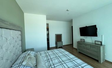 RENTA - Santa Fe Juriquilla. Departamento con 2 recámaras y amenidades