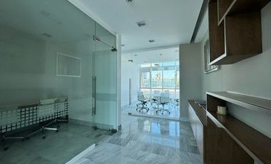 RENTA - Santa Fe Juriquilla. Departamento con 2 recámaras y amenidades