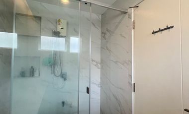 Single house for sale MANTANA Onnut-Wongwaen5 village, plot near clubhouse, 3 bedrooms, near Mega Bangna