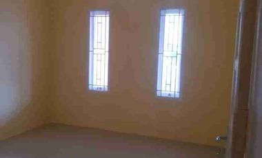 Rumah siap huni 6x15 full bangunan sktr kawasan alauddin