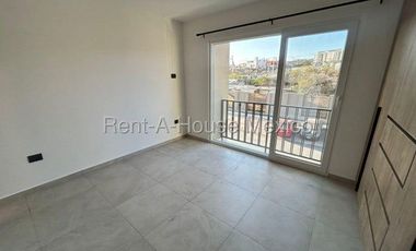 RENTA - Villas del Refugio. Departamento de 2 recámaras con amenidades