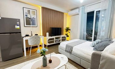 Modern studio with Ocean view condo in Prime Mactan Location