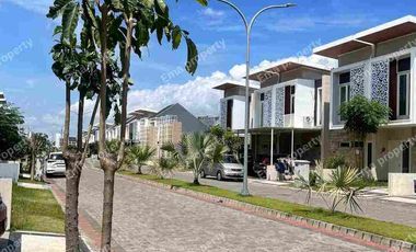 Dijual / disewakan rumah baru gress di Grand Shanaya Puri Safira Menganti Gresik