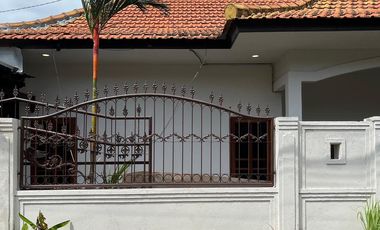 FOR SALE RUMAH SIAP HUNI MINIMALIS KAWASAN KEROBOKAN  AMAN TIDAK BANJIR