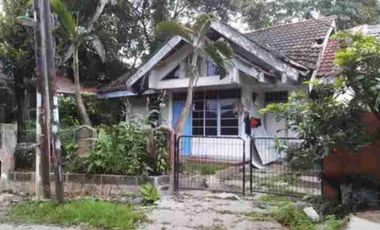 Dijual Cepat Tanah & Bangunan  Griya Loka BSD
