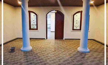 [FULL RENOVASI] Rumah 3 Lantai Dekat Kemang Pratama, Rawalumbu, Bekasi Timur