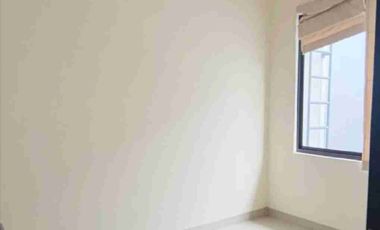 RUMAH RAPI SIAP HUNI DALAM CLUSTER CASA JARDIN RESIDENCE JAKARTA BARAT