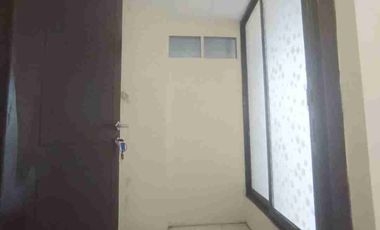 RUMAH RAPI SIAP HUNI DALAM CLUSTER CASA JARDIN RESIDENCE JAKARTA BARAT