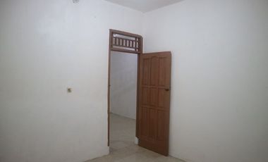 Dikontrakkan Rumah Tidak Berperabot di Cakung Jakarta Timur