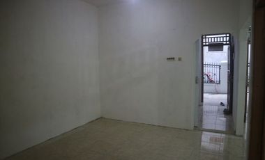 Dikontrakkan Rumah Tidak Berperabot di Cakung Jakarta Timur