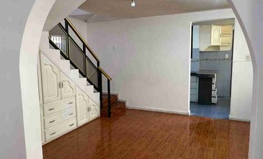 CASA EN VENTA, SECTOR HOSPITAL DEL SUR, 182M2, 3 HABITACIONES SIN ESTACIONAMIENTO
