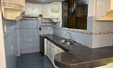 CASA EN VENTA, SECTOR HOSPITAL DEL SUR, 182M2, 3 HABITACIONES SIN ESTACIONAMIENTO