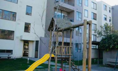 ARRIENDO DEPARTAMENTO EN HUERTOS FAMILIARES (2H/2B/1E/1B)