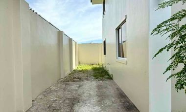 2 Story House and Lot Inside Subdivision