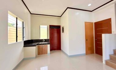 2 Story House and Lot Inside Subdivision