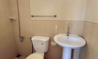 2 Story House and Lot Inside Subdivision