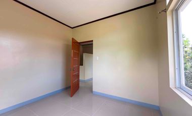 2 Story House and Lot Inside Subdivision