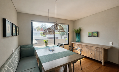 Casa Premiun de Revista, Gran Jardín, Terraza con Chimenea.