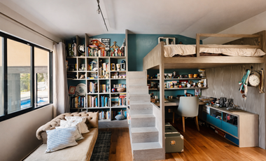 Casa Premiun de Revista, Gran Jardín, Terraza con Chimenea.