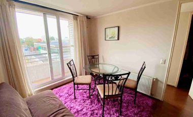 Se vende departamento full amoblado Edificio a pasos de Av Alemania.