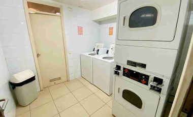 Se vende departamento full amoblado Edificio a pasos de Av Alemania.