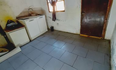 Amplio Terreno con Casa Solida Para Remodelar en La Granja