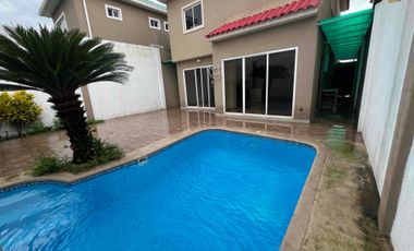 En Alquiler linda casa en Via a la Costa! urb Portal al Sol km 11,5