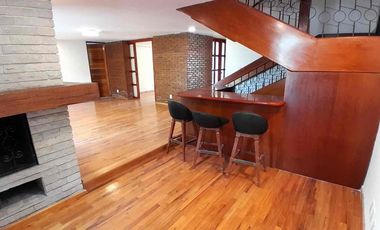 Renta casa en Vista Hermosa