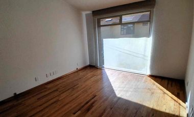 Renta casa en Vista Hermosa