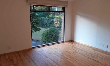 Renta casa en Vista Hermosa