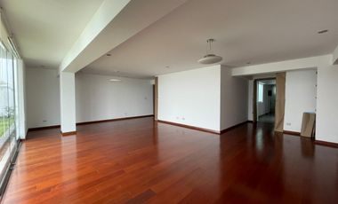 Lindo Flat 1er Piso 230 m² en Monterrico - Surco