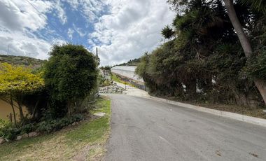 Terreno en Venta en Paute – Sector Pirincay | Amplio y con hermosa vista al río