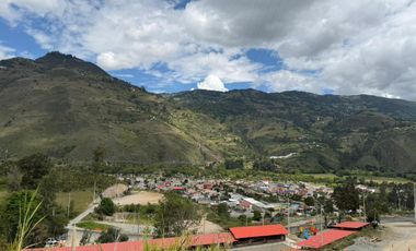 Terreno en Venta en Paute – Sector Pirincay | Amplio y con hermosa vista al río