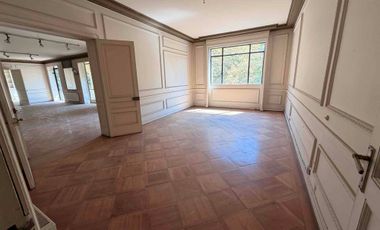 espectacular dpto frente al Parque forestal