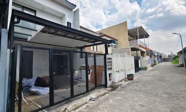 Dijual Rumah Banting Harga Baru Renov Dekat UPNLokasi Gunung Anyar Tambak Surabaya