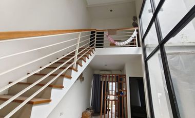 Dijual Rumah Banting Harga Baru Renov Dekat UPNLokasi Gunung Anyar Tambak Surabaya