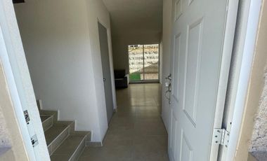 CASA EN RENTA AMUEBLADA EN REAL MADEIRA