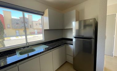 CASA EN RENTA AMUEBLADA EN REAL MADEIRA