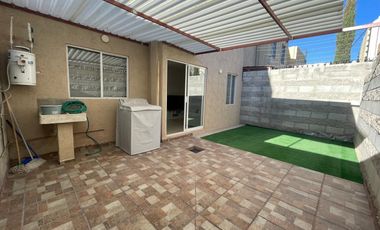 CASA EN RENTA AMUEBLADA EN REAL MADEIRA