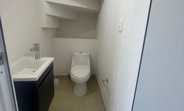 CASA EN RENTA AMUEBLADA EN REAL MADEIRA