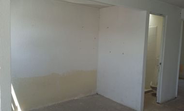 CASA EN VENTA EN HUEHUETOCA