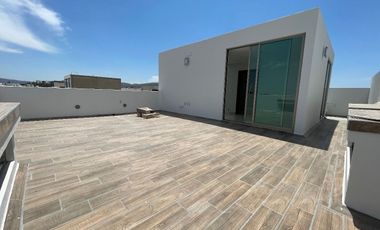 CASA EN RENTA EN SOLARES RESIDENCIAL