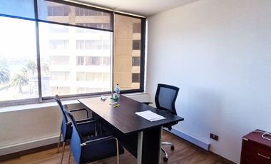 Oficina en plan de Valparaiso con vista a la bahia